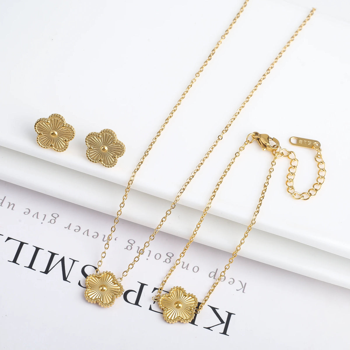Flower Necklace Earrings Set