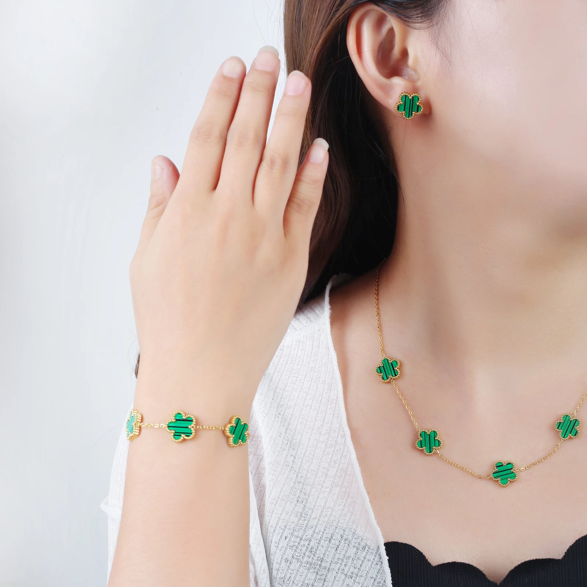 Flower Necklace Earrings Set