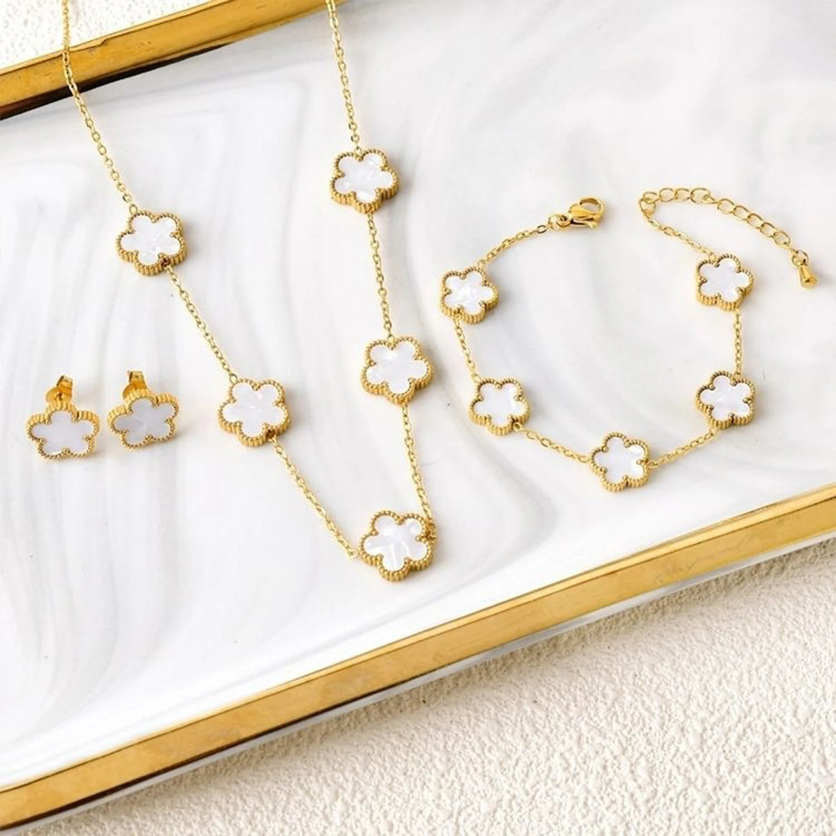 Flower Necklace Earrings Set