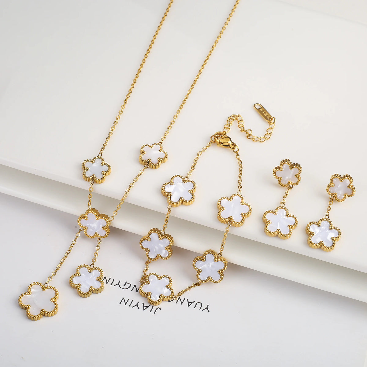 Flower Necklace Earrings Set
